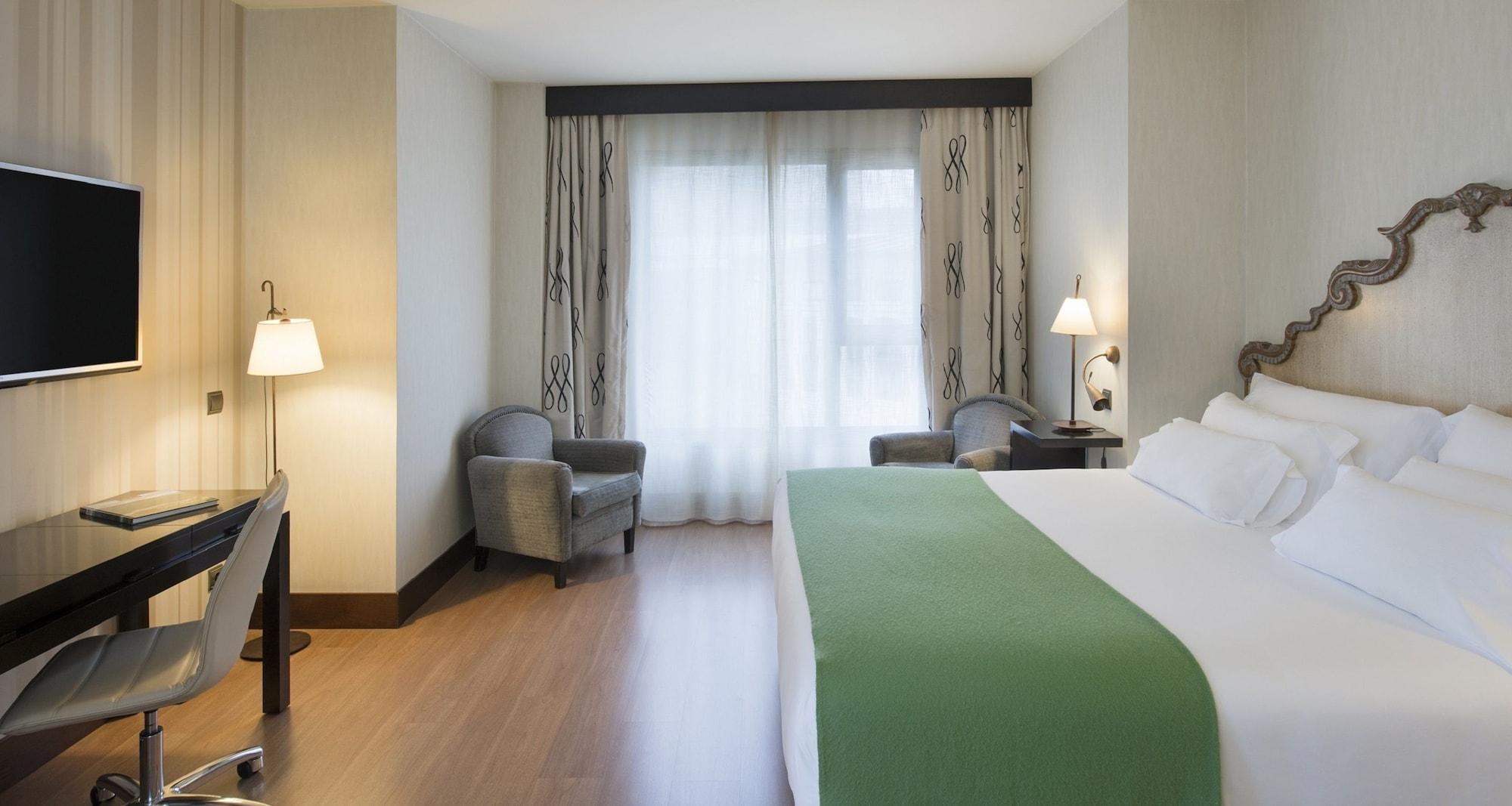 Palacio De Aviles Affiliated By Melia Exteriér fotografie A room at the hotel
