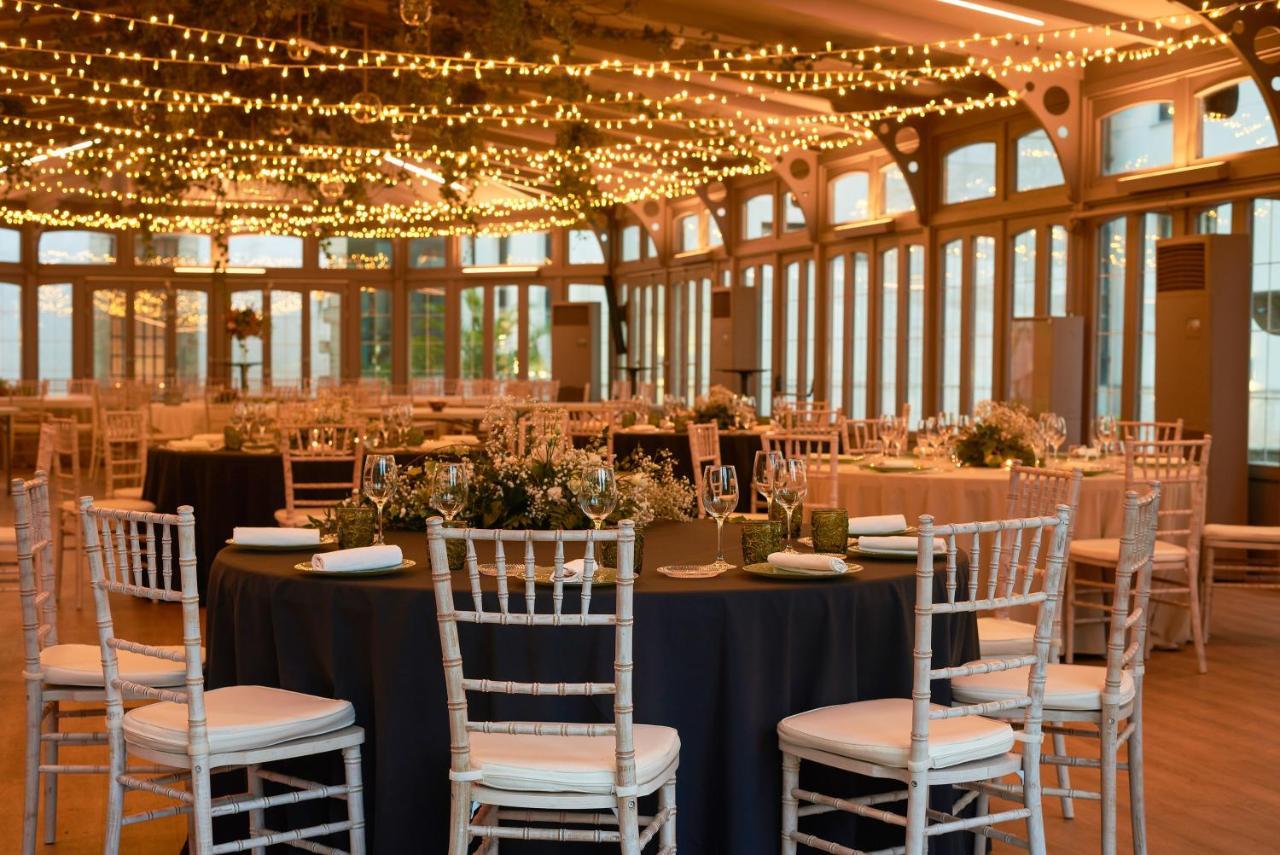 Palacio De Aviles Affiliated By Melia Exteriér fotografie The Long Room