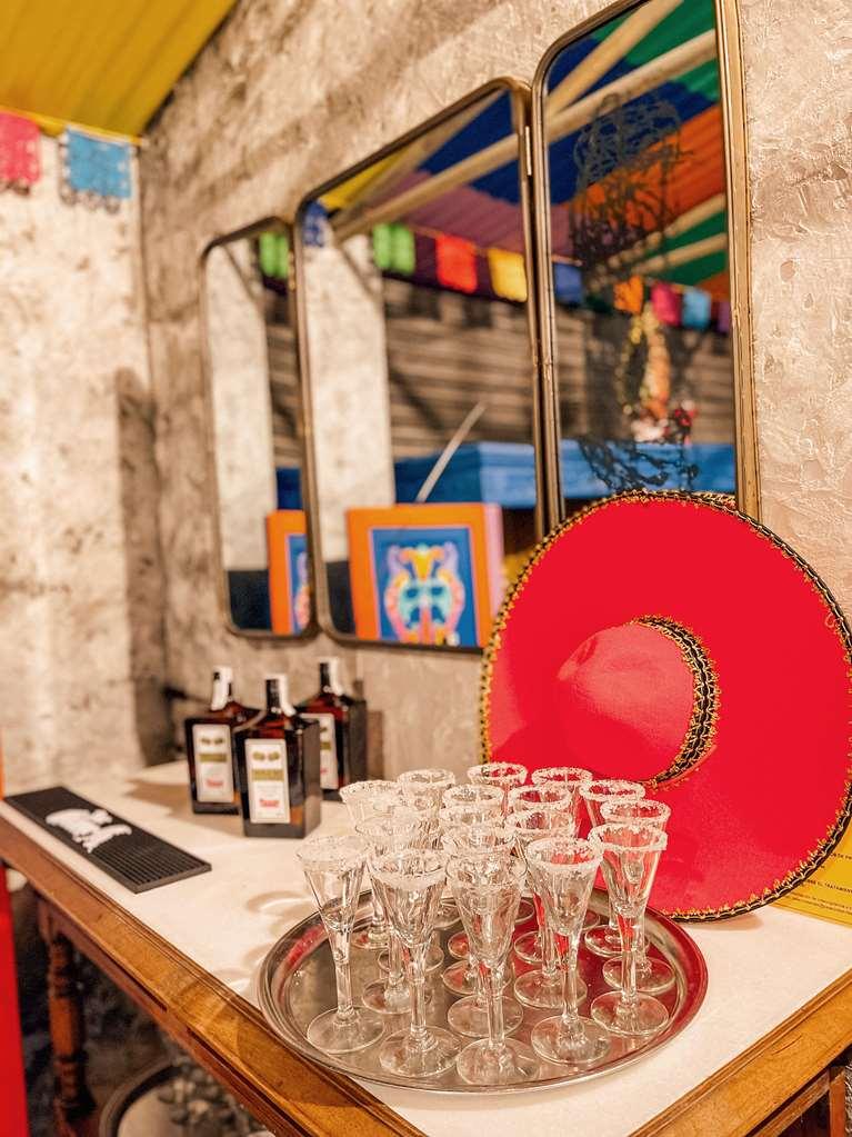 Palacio De Aviles Affiliated By Melia Restaurace fotografie The bar at the Museum of Modern Art