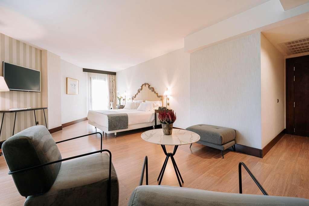 Palacio De Aviles Affiliated By Melia Pokoj fotografie A room at the hotel